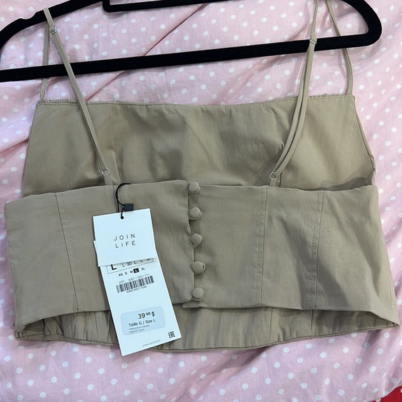 Zara Crop Top 🥥 - Picture 6 of 6